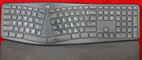 Logitech ERGO K860 Review: The Only Keyboard I’ll Use – Review Geek