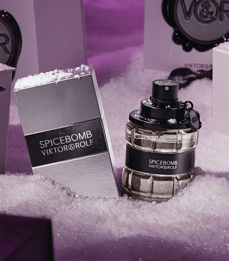 Viktor & Rolf Spicebomb Gift Set 50ml | Harrods US