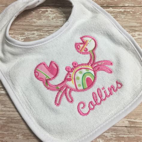 Personalized Crab Baby Bib / Maryland Crab Bib / Crab Print - Etsy