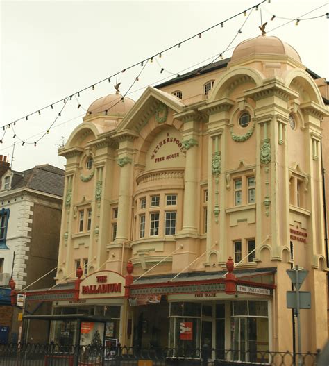 Wetherspoons, Llandudno | Formerly the Palladium cinema, ori… | Flickr