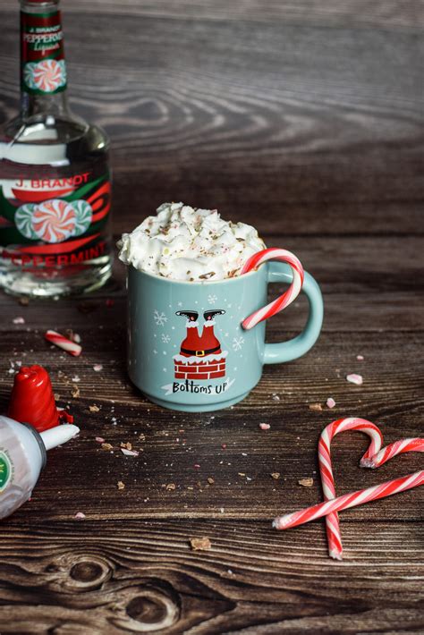 Peppermint Schnapps Hot Chocolate - Boozy Baking