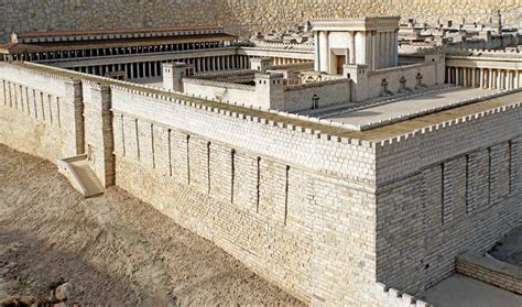 Archaeologists Find Evidence for a Biblical Siege of Jerusalem | Discover Magazine