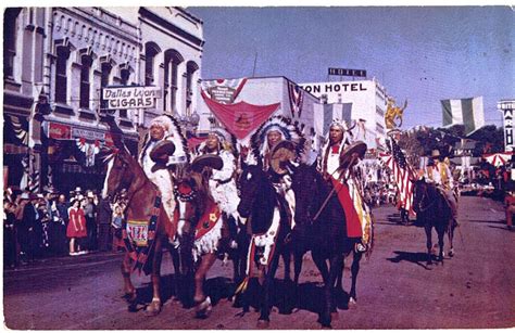 Chrome Postcard. Pendleton Roundup, parade, Oregon. 1940. Horses, Indians. Sign – Dallas Lyon ...