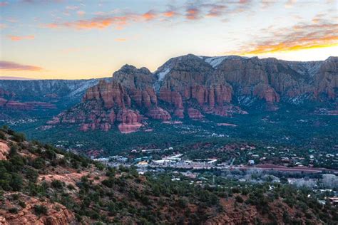 The Best Scenic Sunrise Hikes in Sedona, Arizona • Seeing Sam