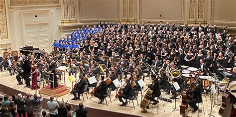 Student, Alumni Choir Takes to the Stage of Carnegie Hall