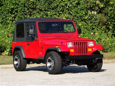 1995 Jeep Wrangler | Raleigh Classic Car Auctions