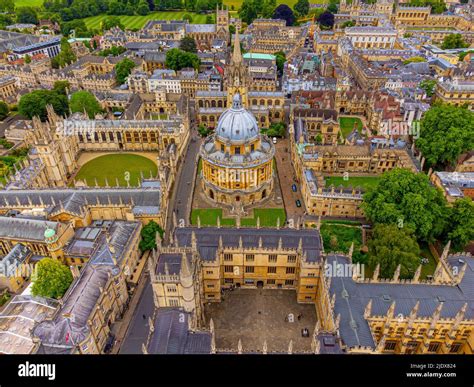 Oxford University from above - amazing aerial view Stock Photo - Alamy