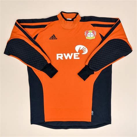 Bayer 04 Leverkusen 2001-02 GK Kit