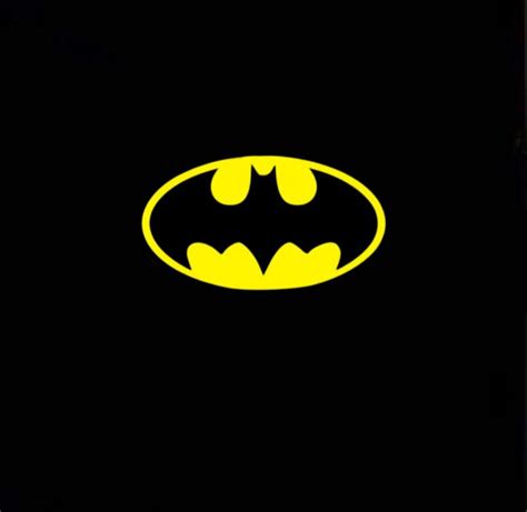 Batman roblox t-shirt | Batman t shirt, Roblox t shirts, Cute tshirt designs