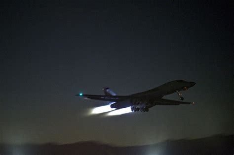 B-1b Full Afterburner at night by jamestayloranime on DeviantArt