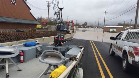 Weekend storm brings floods to Tillamook, closing two highways into town | KATU