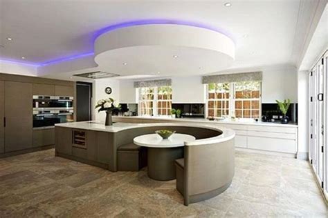 Awesome Curve Kitchen Island Ideas with Seating | Curved kitchen island, Curved kitchen, Luxury ...