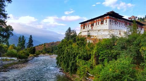 Rinpung Dzong, a fortrss in Paro, Bhutan : travel