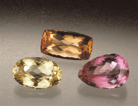 November Birthstone - Topaz | Meaning, Uses, And Healing Properties