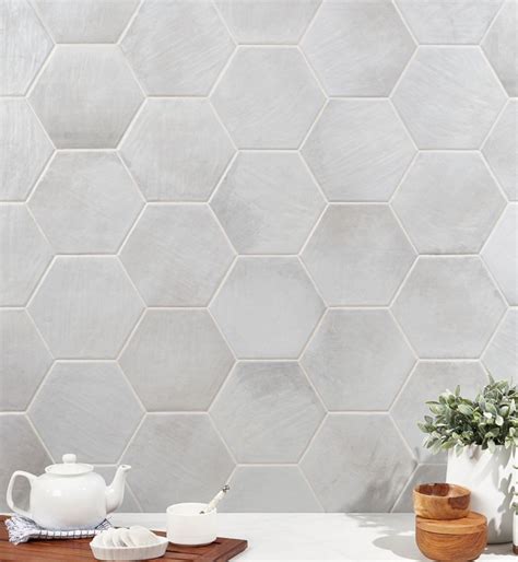 Trend Alert Hexagon Tile | Innovatus Design