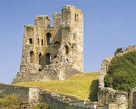 Scarborough Castle | Rated and reviewed by experts on RatedTrips.com