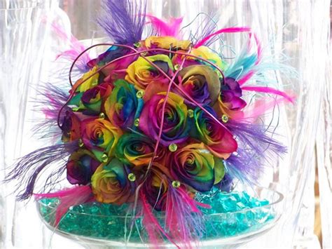 Beautiful rainbow rose bouquet | Rainbow roses, Rainbow wedding theme ...