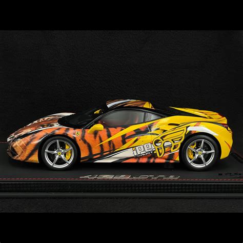 Ferrari 488 GTB IPE Tiger 2016 Yellow / Orange 1/18 BBR Models P18221