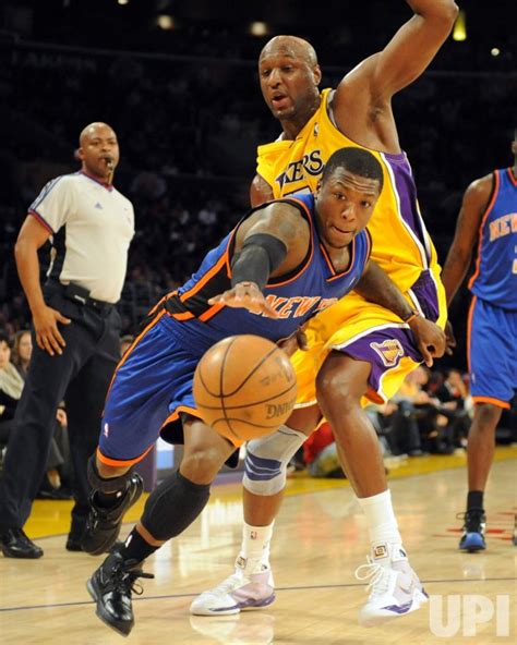 Photo: Los Angeles Lakers vs New York Knicks in Los Angeles ...