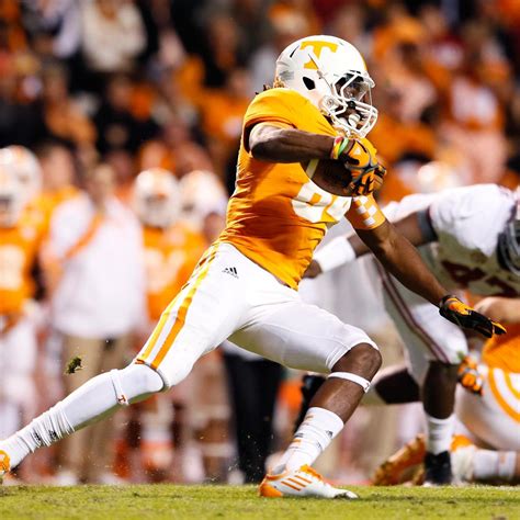 Cordarrelle Patterson: 5 Things You Need to Know About the Tennessee WR ...