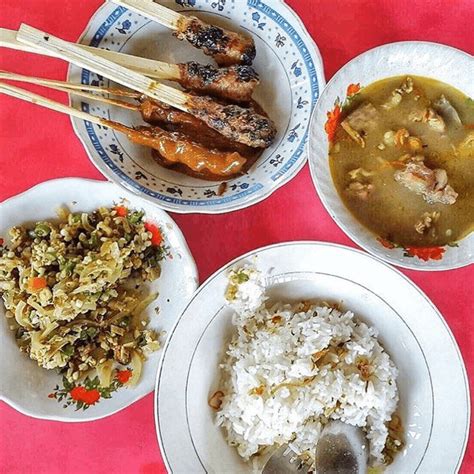 Lawar Bali: Introducing Balinese Local Food | Flokq Blog