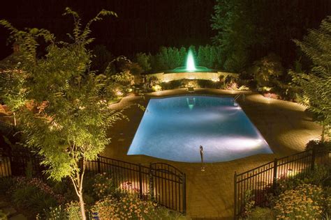 Swimming Pool Lighting Ideas for Your Backyard Renovation