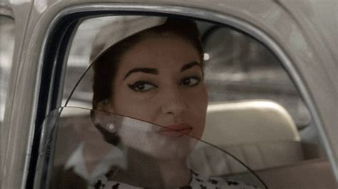 Review: Demystifying a Diva in ‘Maria by Callas’ - The New York Times