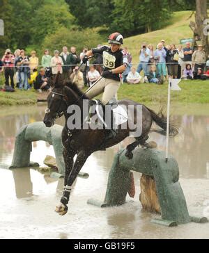 GATCOMBE PARK THE COUNTRY HOME OF PRINCESS ANNE THE PRINCESS ROYAL NEAR MINCHINHAMPTON ...