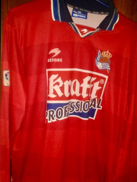 Real Sociedad 2001-02 Third Kit