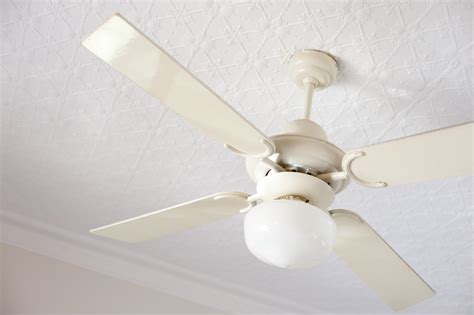 Free Image of vintage white ceiling fan | Freebie.Photography