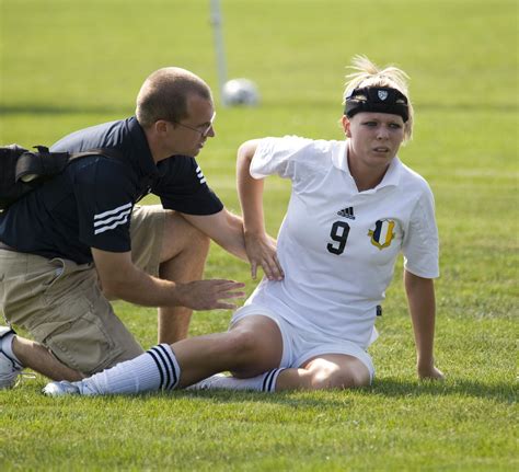 Pin by At Your Own Risk - AthleticTra on Athletic Trainers in Action | Athletic trainer ...