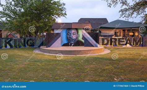 Doctor Martin Luther King Jr. Mural at the Martin Luther King Community ...