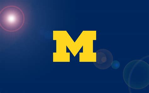 Michigan Football Desktop Wallpaper - WallpaperSafari