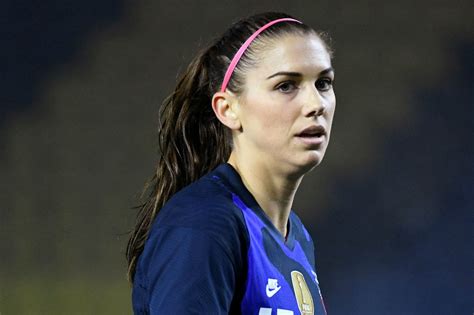 Football: USA captain Alex Morgan tests positive for COVID-19 ...