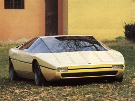 Lamborghini Bravo (1974) - Old Concept Cars