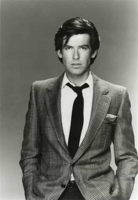 27 Photos of Pierce Brosnan When He Was Young