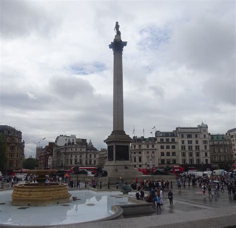 Trafalgar Square And Nelson's Column | Natpacker