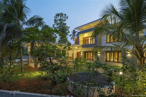 The Manjeri Residence, Kerala Property - e-architect