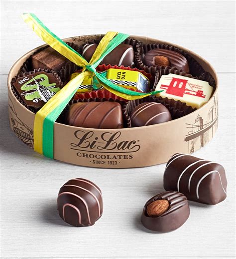 Li-Lac Chocolates 8-piece NYC Chocolate Box | SimplyChocolate.com