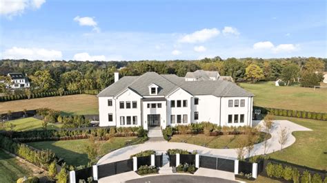 Sixers’ Ben Simmons Attempting to Sell Gaudy South Jersey Home for $5 ...