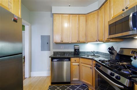 The Chicago Real Estate Local: NEW FOR SALE: Andersonville one bedroom condo with great back deck!