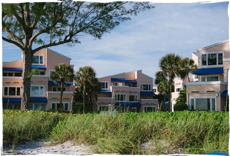 Longboat Key Vacation Resort Hotel & Rental | Sand Cay Beach Resort