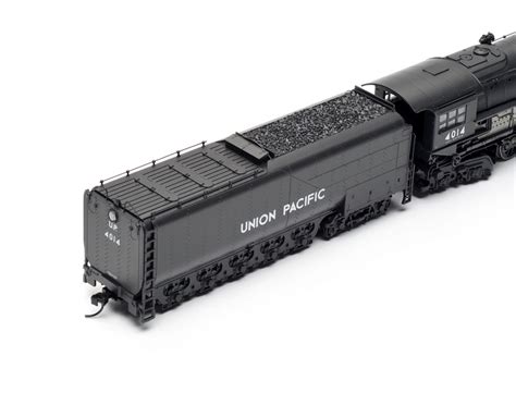 Rivarossi HO scale UP Big Boy 4-8-8-4 | ModelRailroader.com