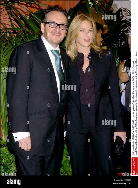 Diana krall husband elvis costello hi-res stock photography and images - Alamy