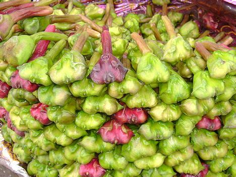 Benefits Of Eating Singhara Fruit (Water Caltrop)