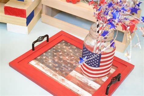 6 Crafts for Labor Day | Crafts for seniors, Labor day crafts, Crafts