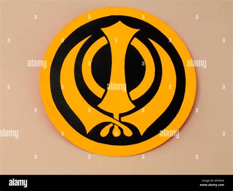 Sikh symbol hi-res stock photography and images - Alamy