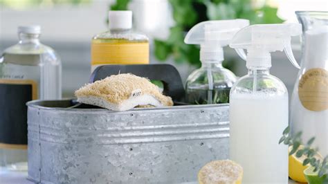 Natural Cleaning Ingredients to Avoid Combining - YouTube