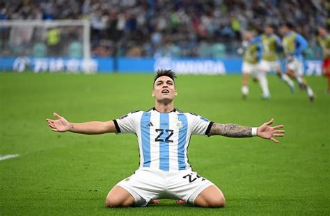 Lautaro Martínez comments on his penalty, Argentina and the referee ...