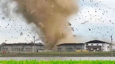 Top 10 Scariest Tornado Videos Ever Recorded | Tornado - YouTube